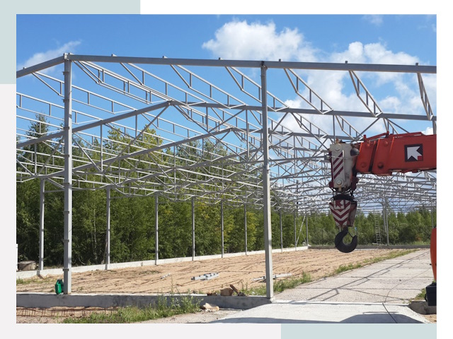 Строительство конюшен в Нефтеюганск от 610 руб. под ключ